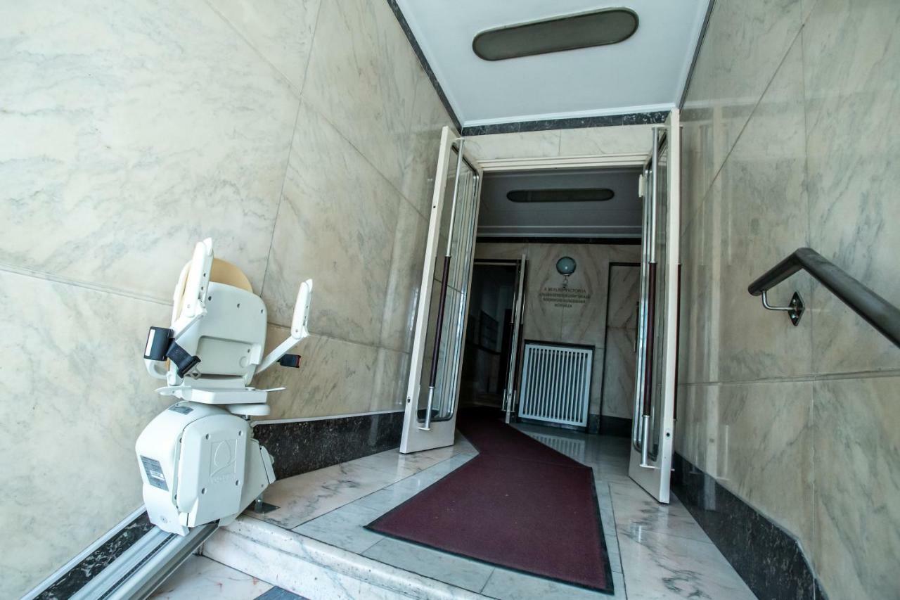 Top Location ブダペスト エクステリア 写真